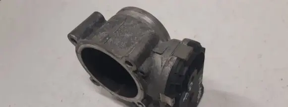 Audi A4 S4 B6 8E 8H Throttle valve 078133062C