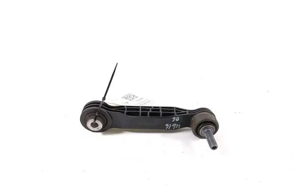Volvo XC40 Rear anti-roll bar/stabilizer link 32221469