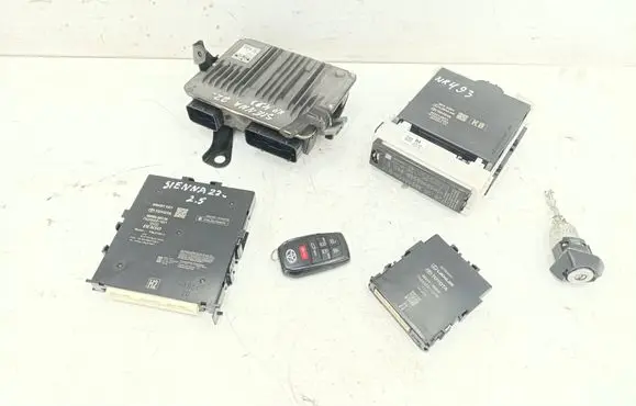 Toyota Sienna XL40 IV Engine ECU kit and lock set 8966108700 8922108111 8999908130