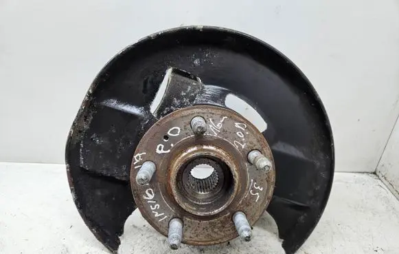 Opel Insignia A Front wheel hub