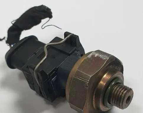 Mercedes-Benz S W220 Air conditioning (A/C) pressure sensor 1408-300072