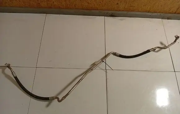 Mercedes-Benz A W169 Air conditioning (A/C) pipe/hose
