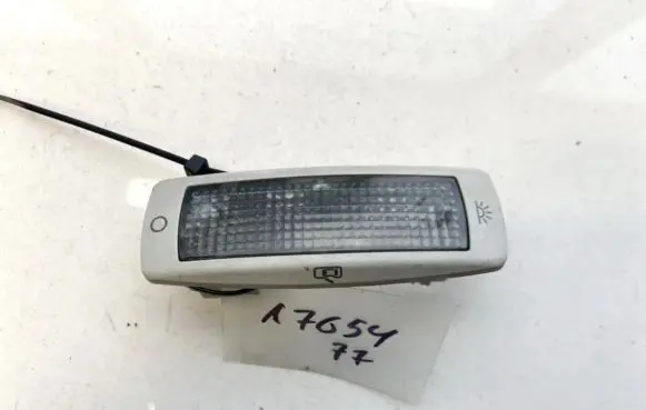Volkswagen PASSAT B5 Other interior light 3b0947291
