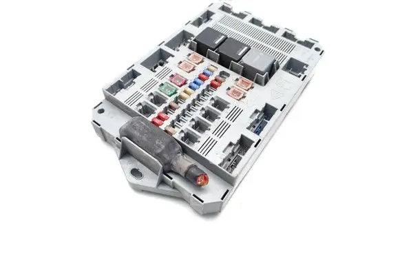 Jaguar XF Fuse box set 9X23-14D628-AC 7370-0110-40