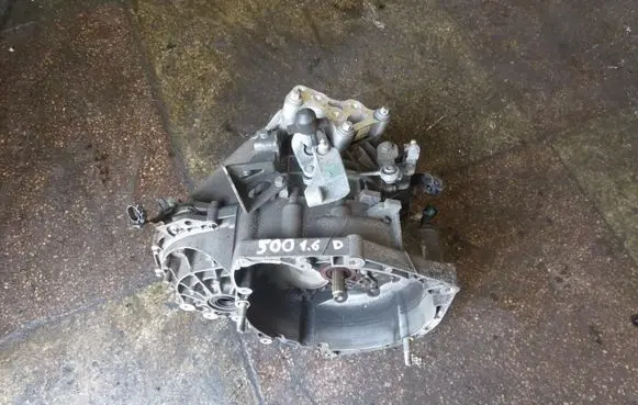 Fiat 500X Manual 5 speed gearbox 55250410