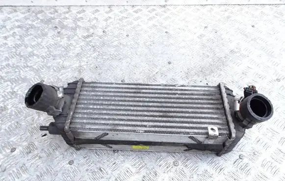 Hyundai ix35 Intercooler radiator 282702A850