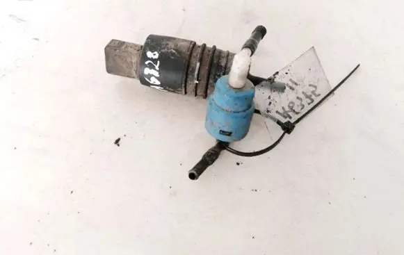 Volkswagen Sharan Windscreen/windshield washer pump