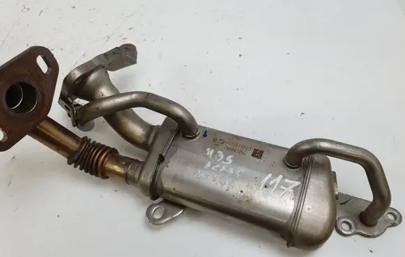 Mercedes-Benz A W176 EGR valve cooler 147357324R