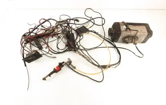 Renault Trafic II (X83) Auxiliary pre-heater (Webasto) 010014021085