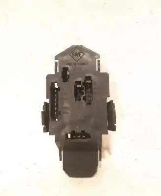 Volkswagen PASSAT B4 Tail light bulb cover holder 3A9945257