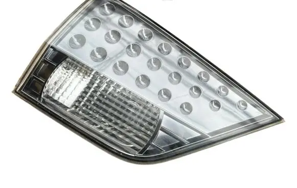 Mitsubishi Outlander Tailgate rear/tail lights 1146356
