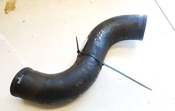 Intercooler hose/pipe