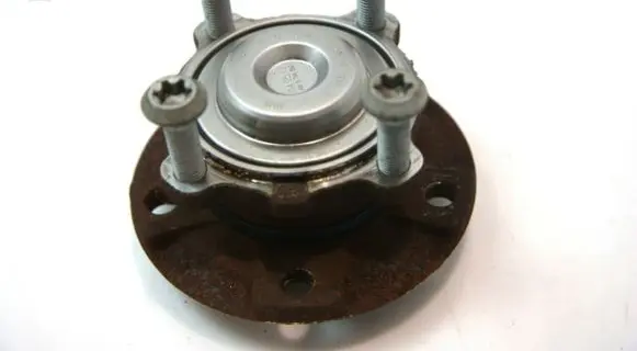BMW 1 F20 F21 Front wheel hub 31206794850 6794850