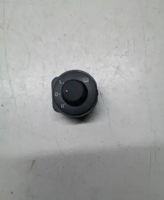 Skoda Fabia Mk2 (5J) Wing mirror switch 5J1959565 SVSSX008
