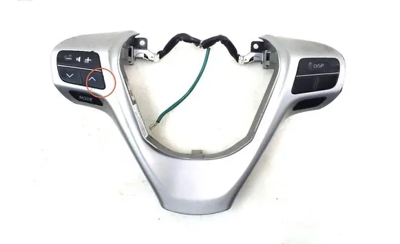 Toyota Verso Steering wheel buttons/switches 842500F100
