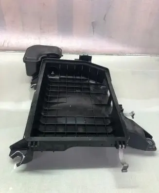 Mitsubishi Eclipse Cross Air filter box cover 