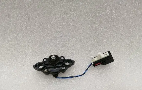 Aston Martin Vantage III Sensor 6G3332A50AA