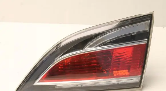 Mazda 6 Tailgate rear/tail lights