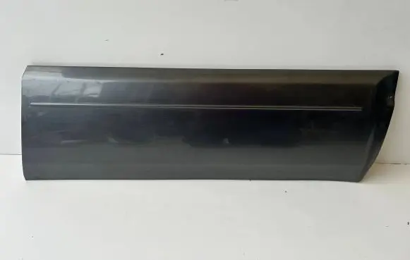 Mitsubishi Pajero Front door trim (molding) 5727A036