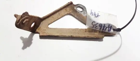 Jaguar X-Type Engine mounting bracket