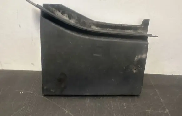 Volvo V70 Battery box tray cover/lid 31200225