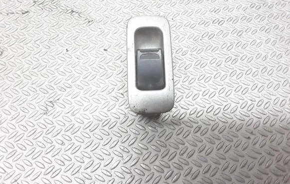 Suzuki Liana Electric window control switch