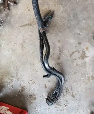 KIA Sportage Fuel tank filler neck pipe 310303U000
