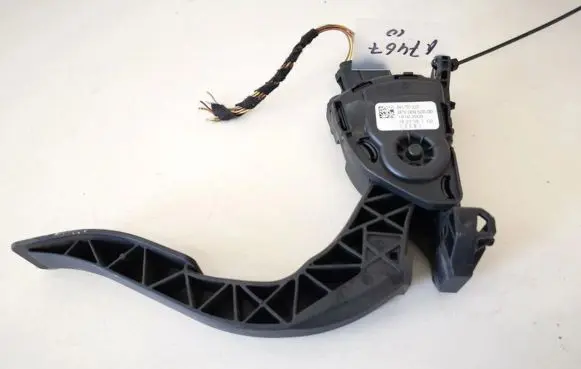 Audi A4 S4 B8 8K Accelerator throttle pedal 8k1721523 6pv009505-00