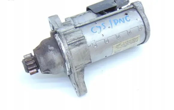Volkswagen Golf VII Starter motor 0AM911023R