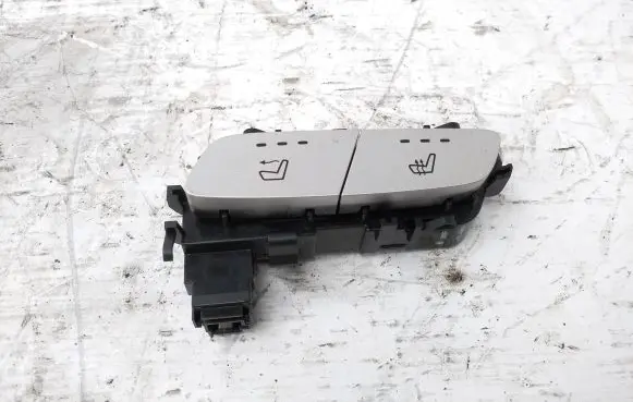 Mercedes-Benz E W238 Seat heating switch A2139050804