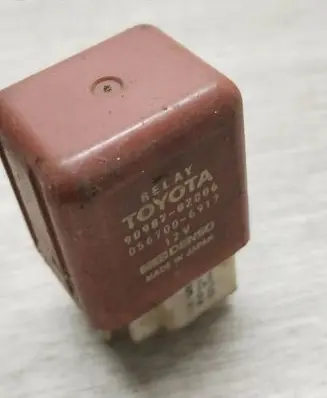 Toyota RAV 4 (XA20) Fuse box set 90987-02006