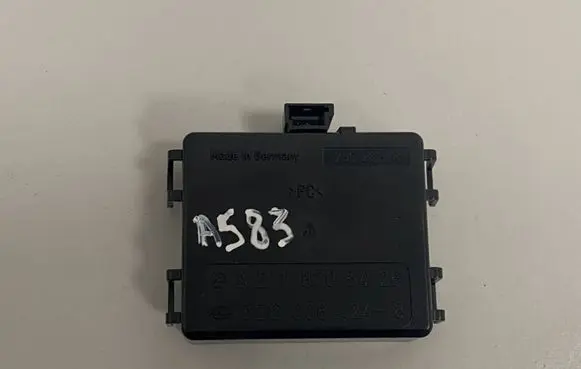Mercedes-Benz E W211 Rain sensor A2118705426 5DC00842418
