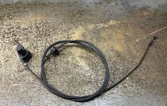 Renault Laguna III Engine bonnet/hood lock release cable 