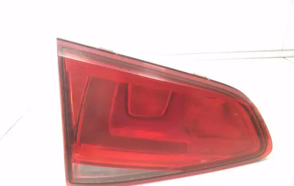 Volkswagen Golf VII Tailgate rear/tail lights 5G0945093R