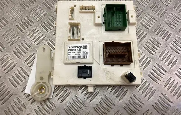 Volvo XC90 Comfort/convenience module 31665478