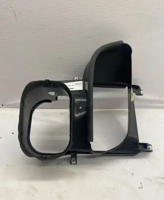 BMW X5 E70 Intercooler air channel guide 7169416 51717169416