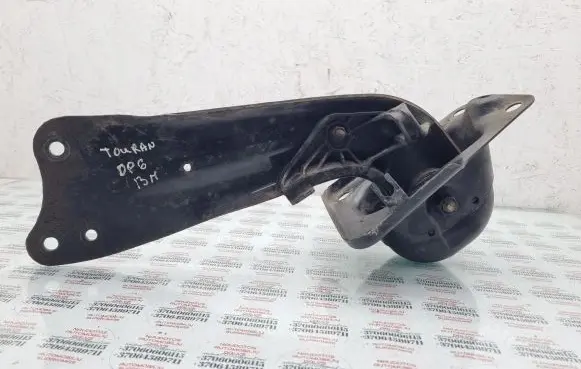 Volkswagen Touran II Rear upper control arm/wishbone 1K0505130L