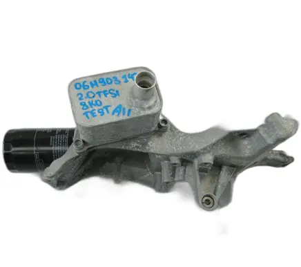 Audi A4 S4 B8 8K Oil filter cover 06H903143H