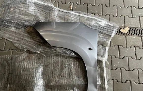 Peugeot Partner III Fender 9816482380
