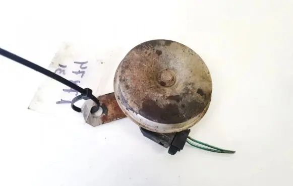 Toyota RAV 4 (XA20) Horn signal