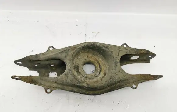 Mercedes-Benz C W204 Rear upper control arm/wishbone A2043502908