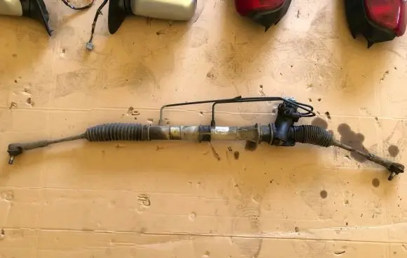 Nissan Primera Steering rack 490019F610