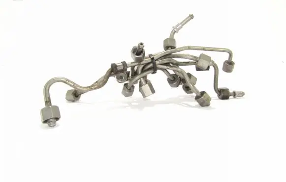 Jeep Grand Cherokee (WK) Fuel injector supply line/pipe 