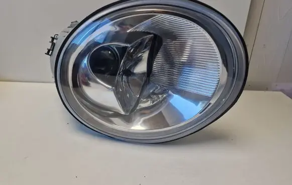 Volkswagen New Beetle Headlight/headlamp 20544502A 205639