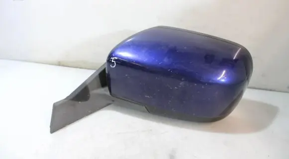 Mazda 5 Front door electric wing mirror 