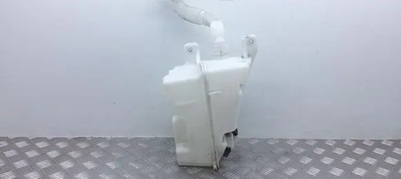 Volkswagen e-Golf Windshield washer fluid reservoir/tank 5G0955453AE 6R0955681 1K6955651