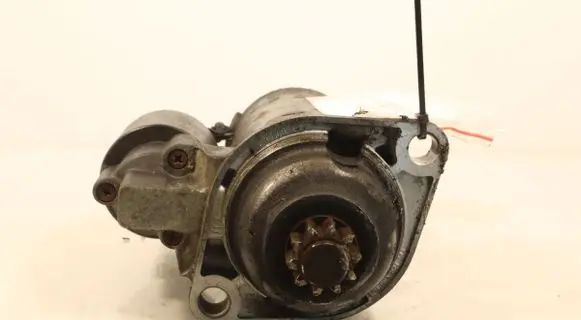 Volkswagen New Beetle Starter motor 02A911023R