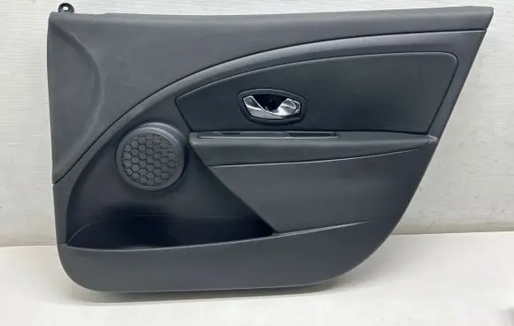 Renault Megane III Front door card panel trim 809005654R 10863320