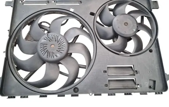 Volvo V60 Electric radiator cooling fan 31338823 C9G4A