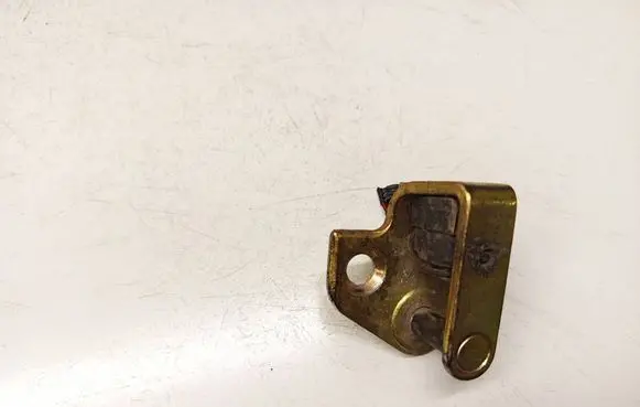 Ford Mondeo Mk III Front door lock loop/hook striker 2M51F21982AA